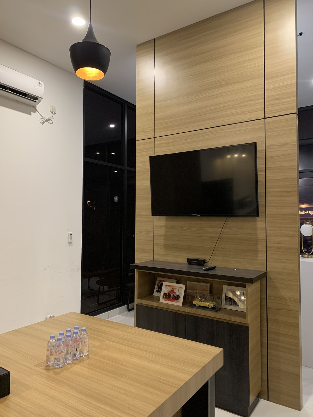 Hasil akhir kantor setelah direnovasi — proyek Park Regis by Prince Hotel, Menteng
